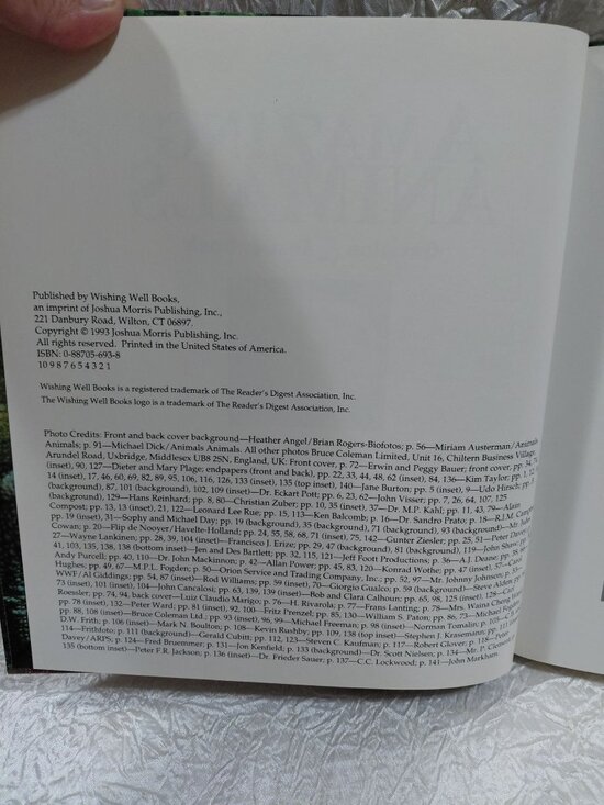 Amazing Animals Question &Answer Hardcover Book Wishing Well 1993 Wildlife Facts - Picture 2 of 8